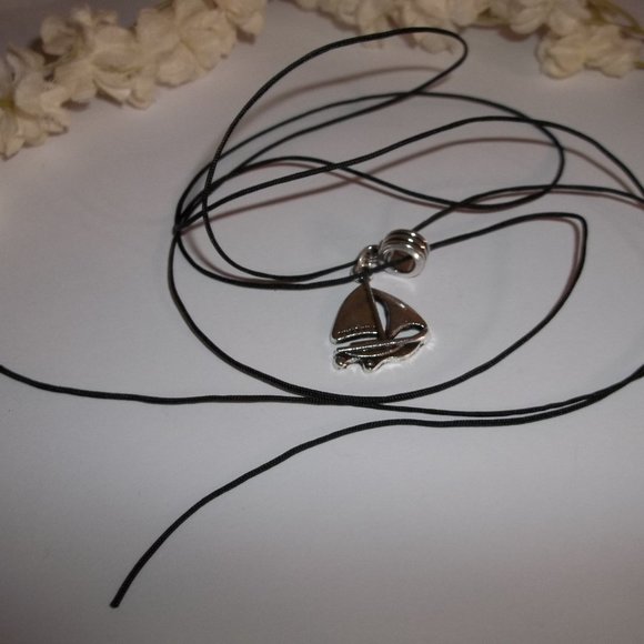 Necklace, Pendant, Boat Necklace, Sailboat Necklace, Silver Boat Necklace 8020 - Picture 5 of 10